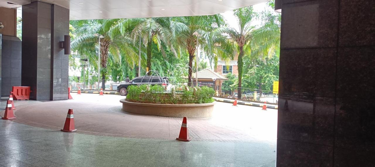 Plaza Apartment At Berjaya Times Square Kl Kuala Lumpur Exterior photo